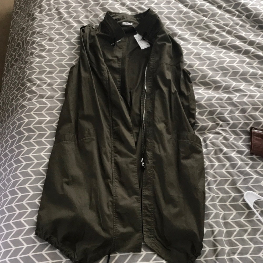 Long utility vest